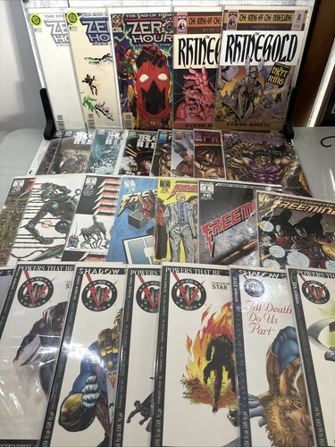 Lot assorted comic books - 26,